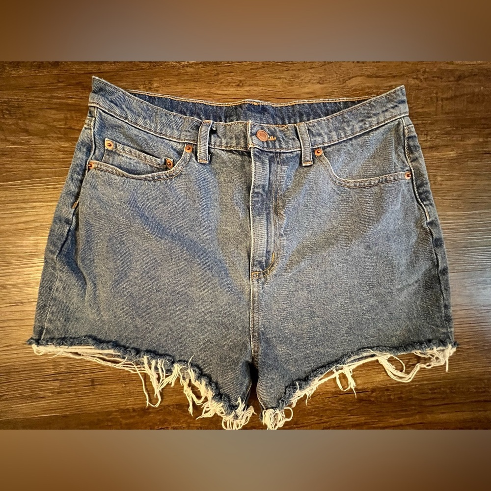 Victoria’s Secret PINK Cut Off Blue Denim Jean Shorts Womens Size 31 H36